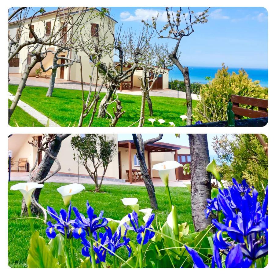 Casa Vacanze Con Vista Mare E Giardino - Amanecer Marzocca di Senigallia Exterior photo