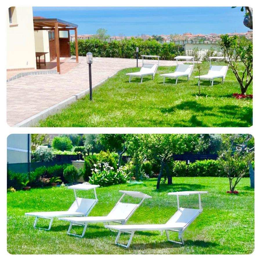 Casa Vacanze Con Vista Mare E Giardino - Amanecer Marzocca di Senigallia Exterior photo